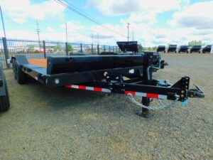 Versatile 7x20 14K Flatbed W/Ramps #02517